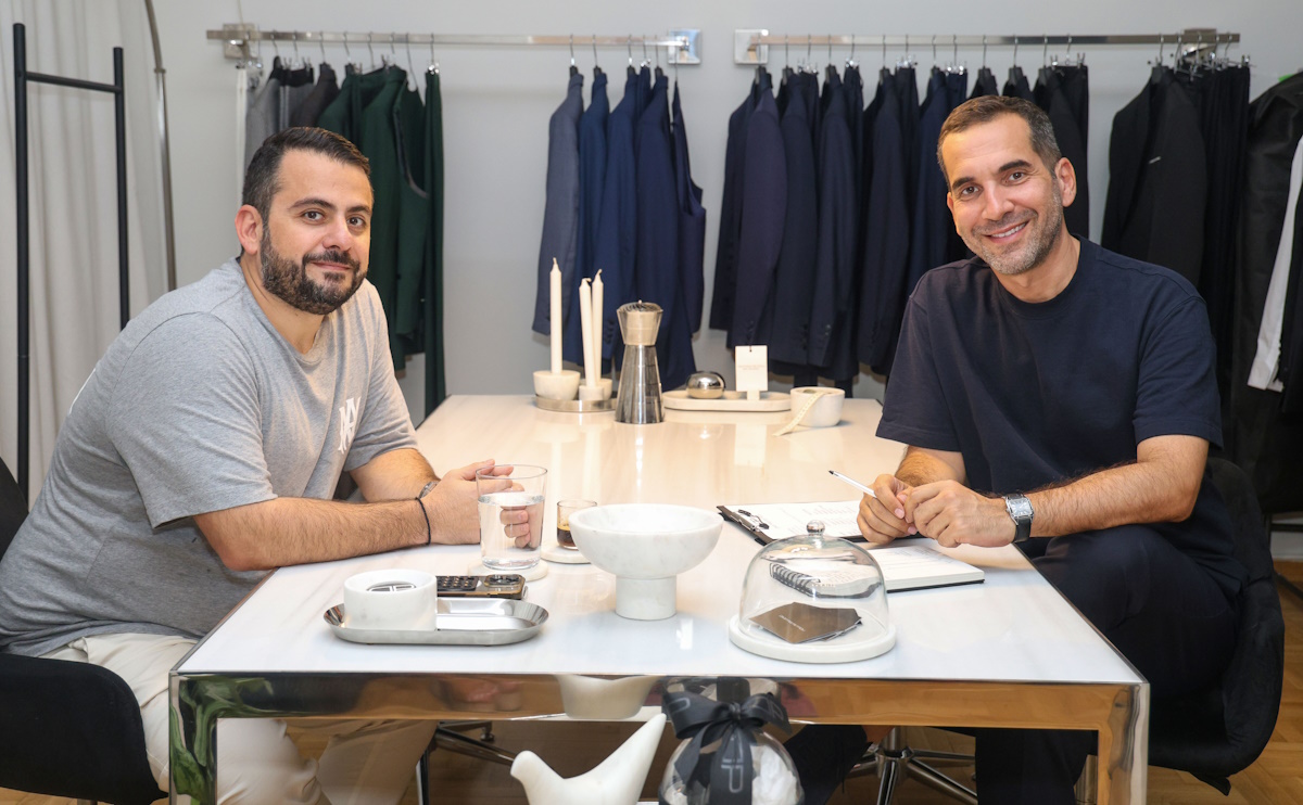 Ο Δρ. Δημήτρης Ζάμπογλου και ο Δημήτρης Πέτρου δημιουργούν συλλογή t-shirts εμπνευσμένη από την ελληνική τέχνη