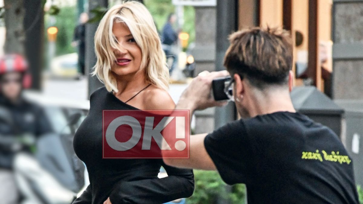 Φαίη Σκορδά: Η φωτογράφιση στο κέντρο της Αθήνας