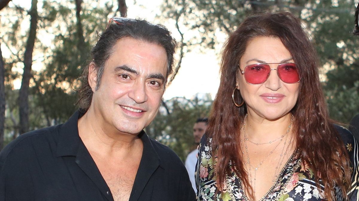 Καίτη Γαρμπή: Η ρομαντική έκπληξη του Διονύση Σχοινά για τη γιορτή της – «Δύο καρδιές…»