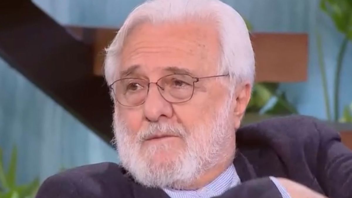 Γιάννης Σμαραγδής για την απώλεια της συζύγου του: «Όταν έφυγε, έπεσα στα πατώματα -Έξι μήνες κοίταζα το ταβάνι, δεν ήθελα να κάνω τίποτα»