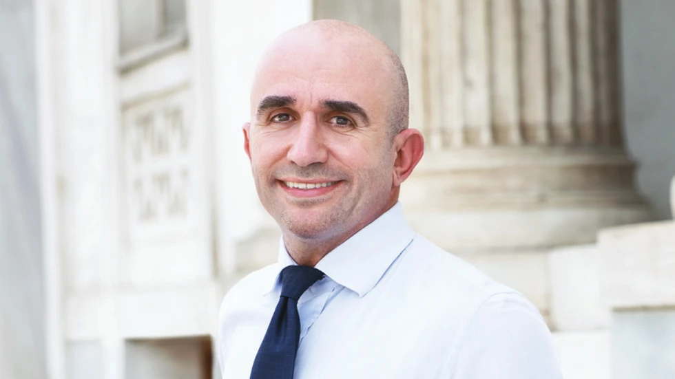 Γρηγόρης Λέων: Βαρύ πένθος για τον γνωστό ιατροδικαστή