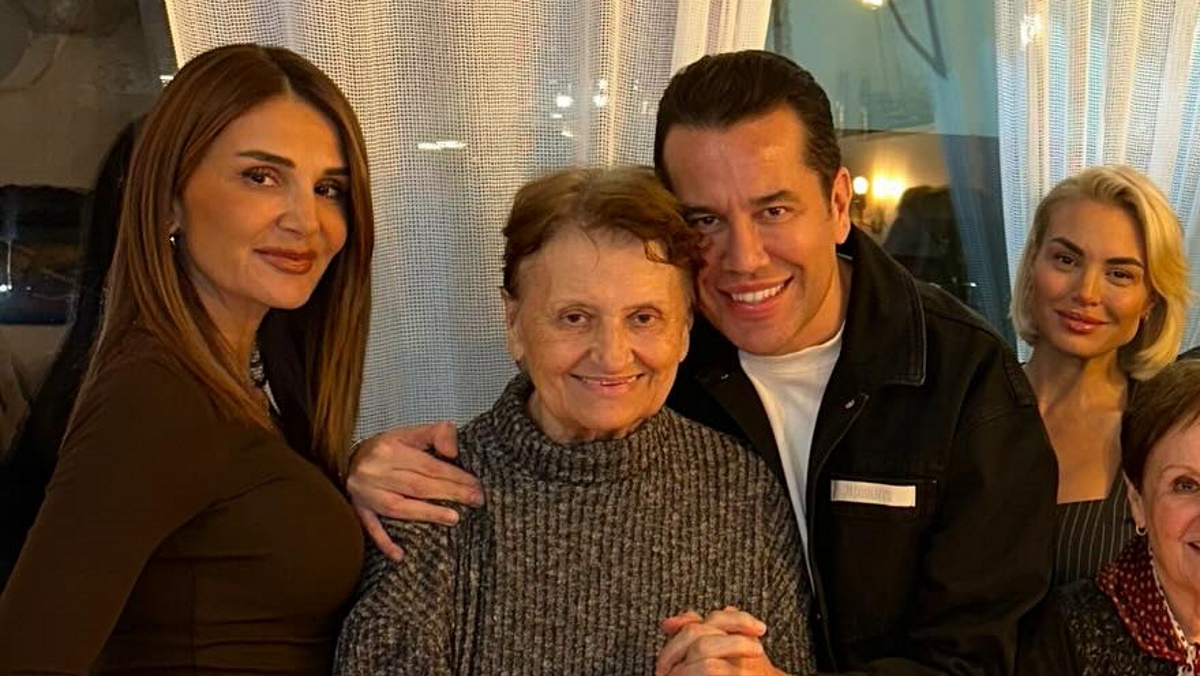 Χάρης Σιανίδης: «Αυτοί οι άνθρωποι με βοήθησαν να σταθώ όρθιος, όταν όλα γύρω μου φάνταζαν αβάσταχτα»