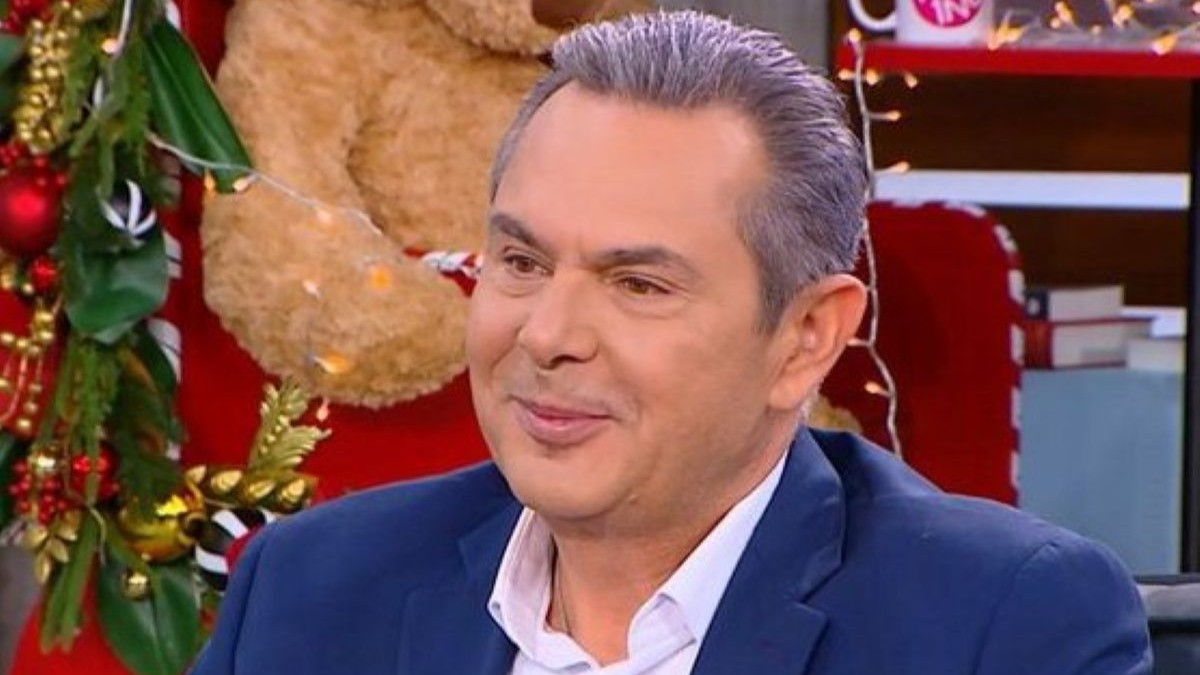 Πάνος Καμμένος: «Έχω βγάλει πολλές φωτογραφίες στη ζωή μου, δεν έχω κανένα λόγο να βγάλω με την Κίμπερλι Γκιλφόιλ»