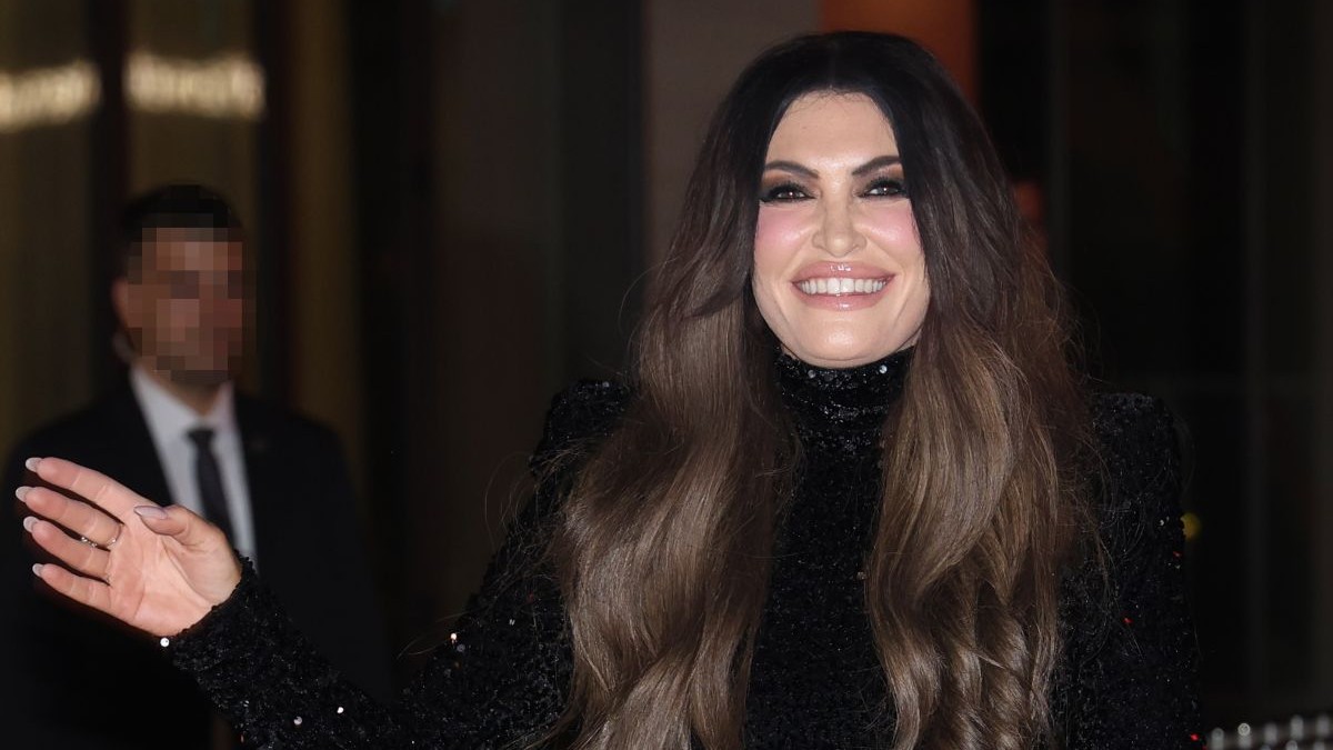 Κίμπερλι Γκίλφοϊλ στην Αθήνα: H elegant εμφάνιση πριν από τη δεξίωση!