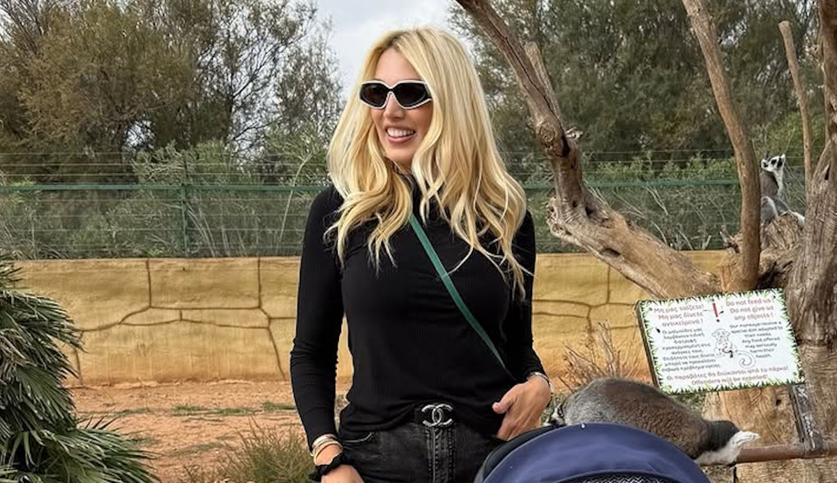 Κωνσταντίνα Σπυροπούλου: Για μάθημα «οδήγησης» μαζί με τους γιους της