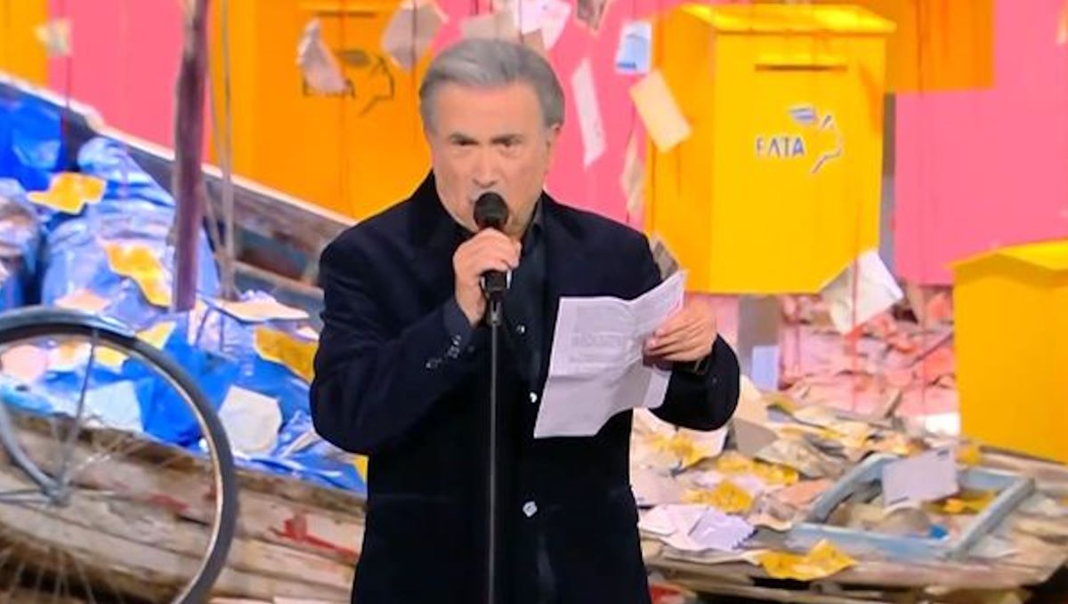 Γιώργος Λιάγκας: Έστειλε εξώδικο στον Λάκη Λαζόπουλο