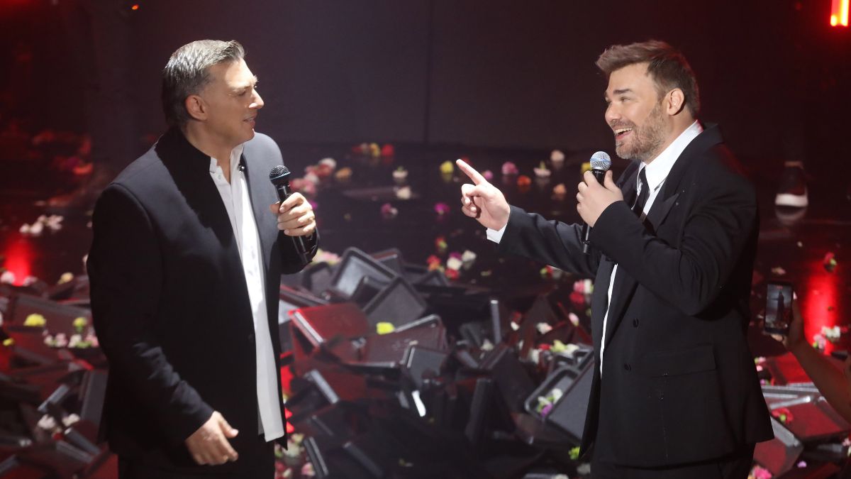 Sold out πρεμιέρα για Σαμπάνη-Μακρόπουλο