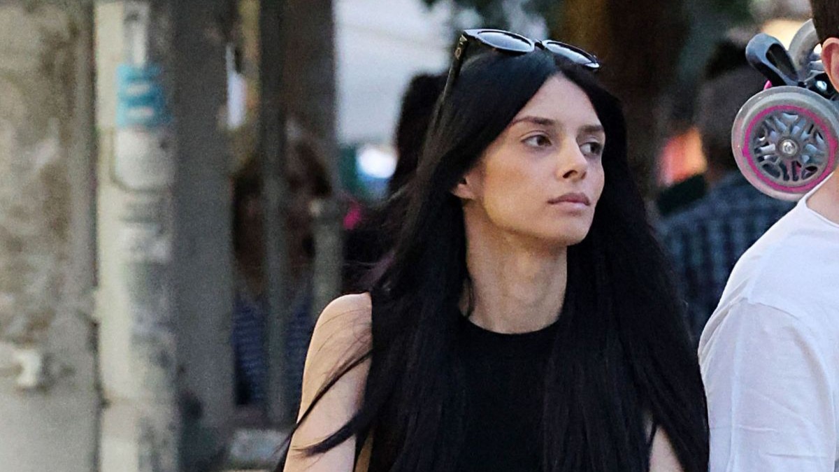 Άννα Μπεζάν: Η συγκλονιστική εξομολόγηση για την κακοποίηση και την επιλόχειο κατάθλιψη – «Αισθανόμουν ότι θα μου πάρουν το παιδί»