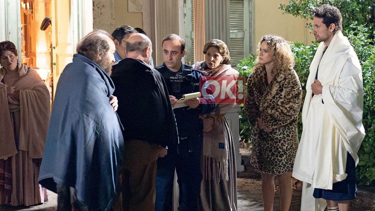Τα φαντάσματα: Το ΟΚ! πίσω από τις κάμερες της «στοιχειωμένης» κωμικής σειράς του Star