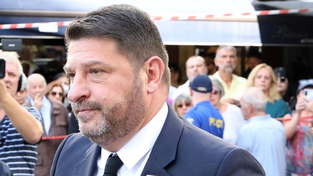 Νίκος Χαρδαλιάς: Η συγκινητική ανάρτηση για την κηδεία του πατέρα του και την τελευταία του επιθυμία