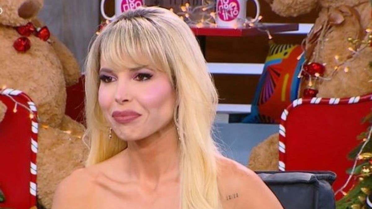 Μαίρη Χατζηπαύλου: «Λύγισε» μπροστά στον Γιώργο Λιάγκα μετά τα Miss Universe – «Δεν σας έκανα ρεζίλι»