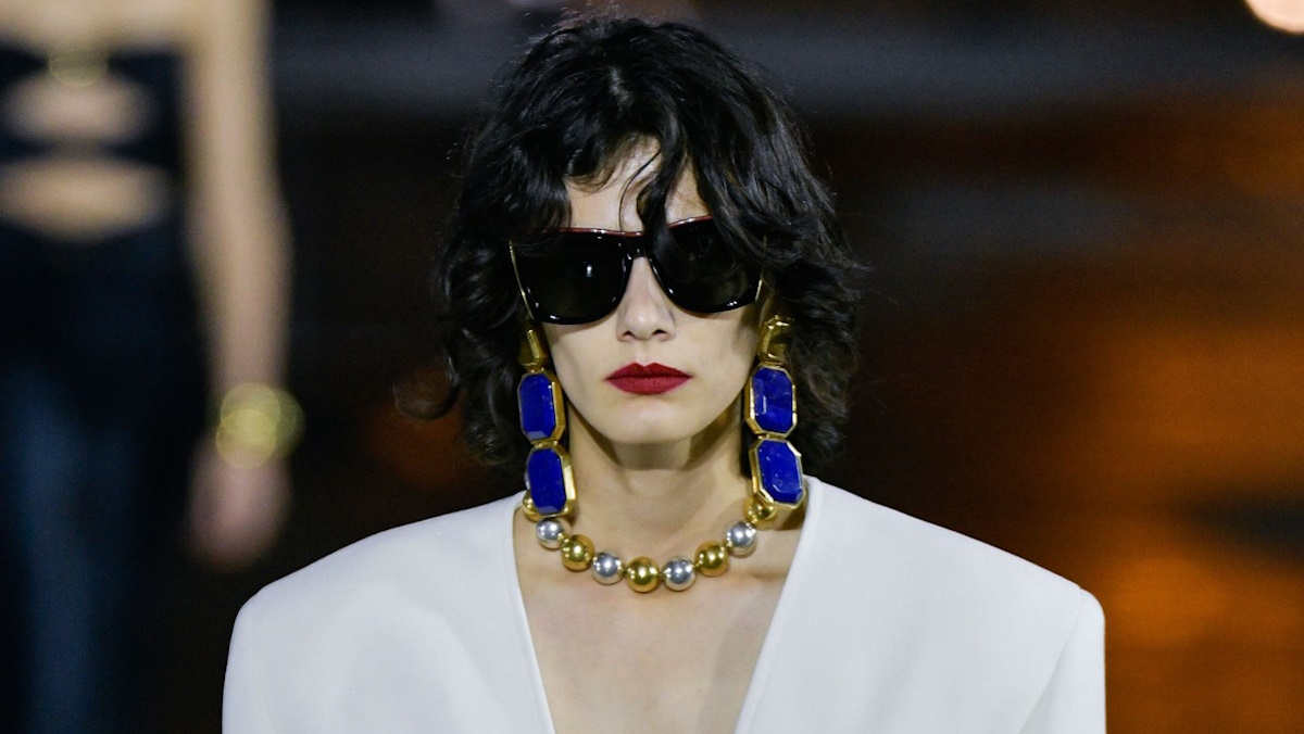 Αυτός είναι ο οίκος που εκθρονίζει την Miu Miu και είναι η πιο hot τάση αυτή την στιγμή