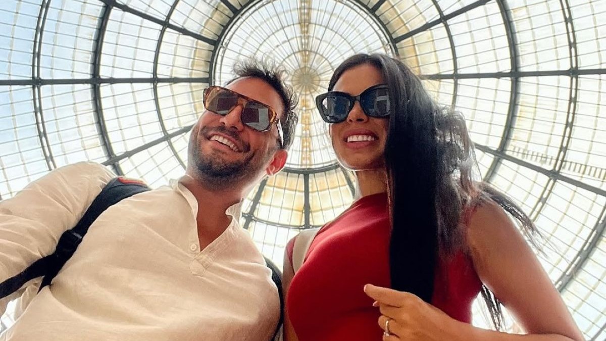 Ευθύμης Ζησάκης: Οι δημόσιες ευχές στη σύζυγό του για τα γενέθλιά της – «Είσαι η γυναίκα που έκανες τη ζωή μας οικογένεια»