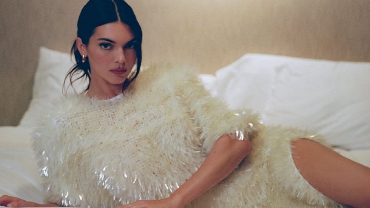 Η Κένταλ Τζένερ: Το καθηλωτικό pre-Christmas look of the year