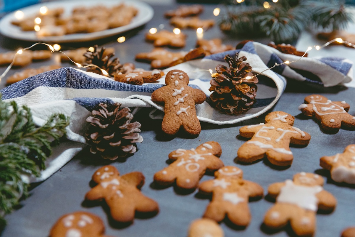 Σοκολατένια τάρτα με gingerbread cookies
