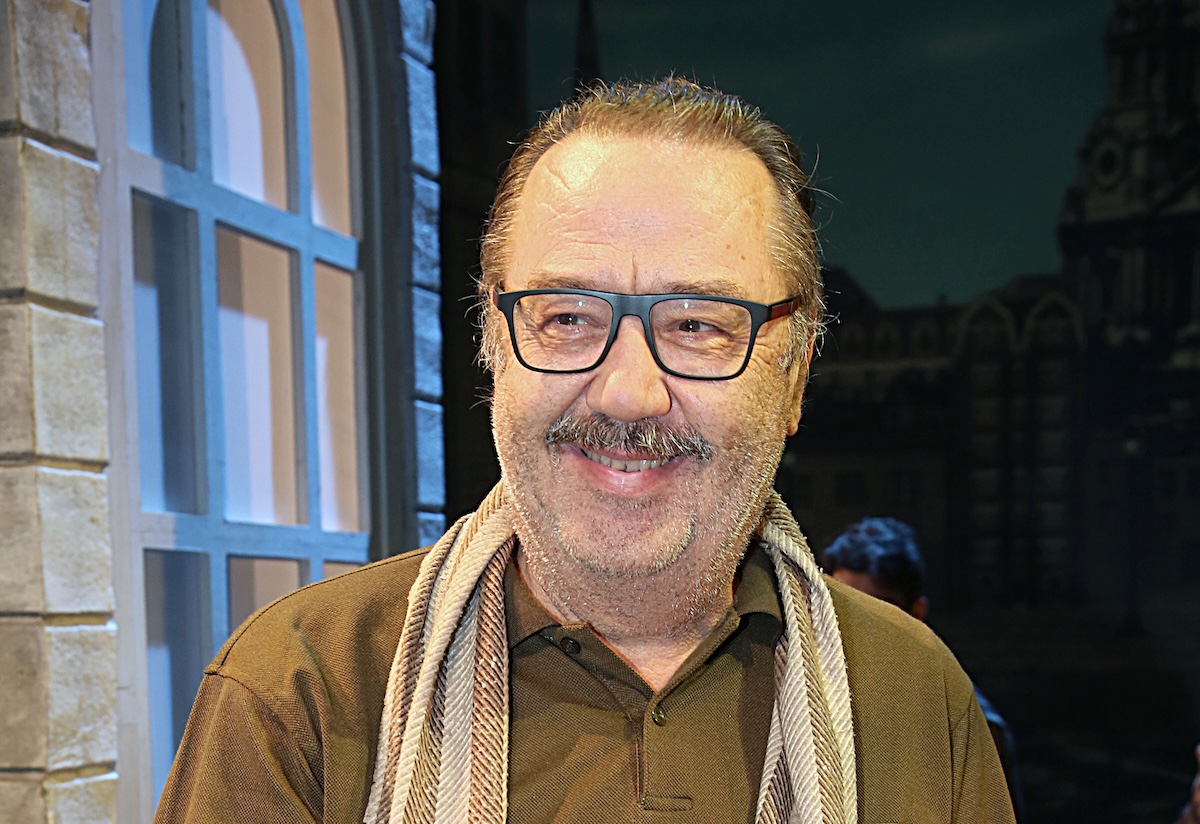 Τάσος Κωστής: «Προσπαθώ να διαχειριστώ την απώλειά της. Ο πόνος δεν φεύγει»