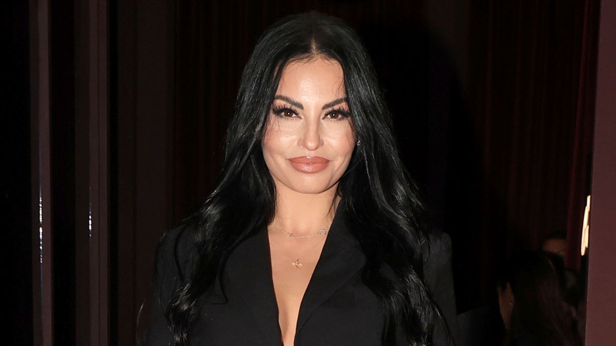 Δήμητρα Αλεξανδράκη για την ερωτική σχέση με τον Γιάννη Σπαλιάρα: «Αν είχε ενοχληθεί που το είπα, πιστεύω ότι θα με είχε πάρει τηλέφωνο»