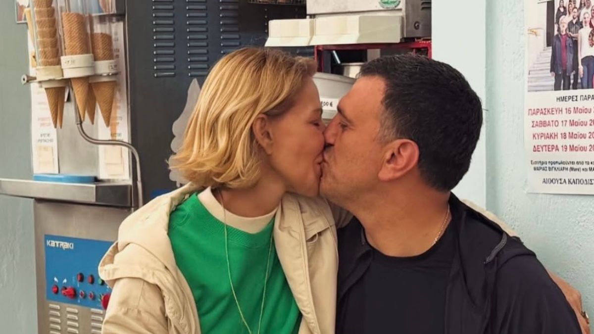 Τζένη Μπαλατσινού: Ο απολογισμός της χρονιάς μέσα από ένα καρουζέλ φωτογραφιών για το 2025 – «Να αγαπάτε και να αγαπιέστε»