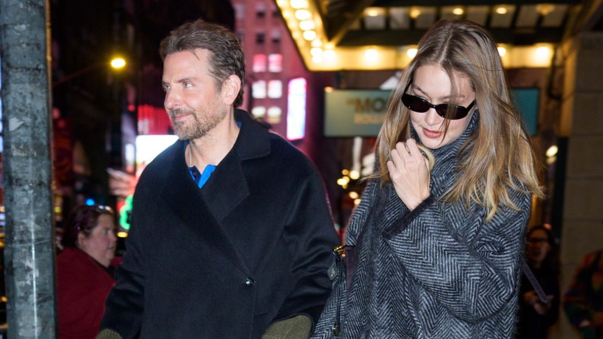 Ο Μπράντλεϊ Κούπερ έκανε πρόταση γάμου στη Τζίτζι Χαντίντ