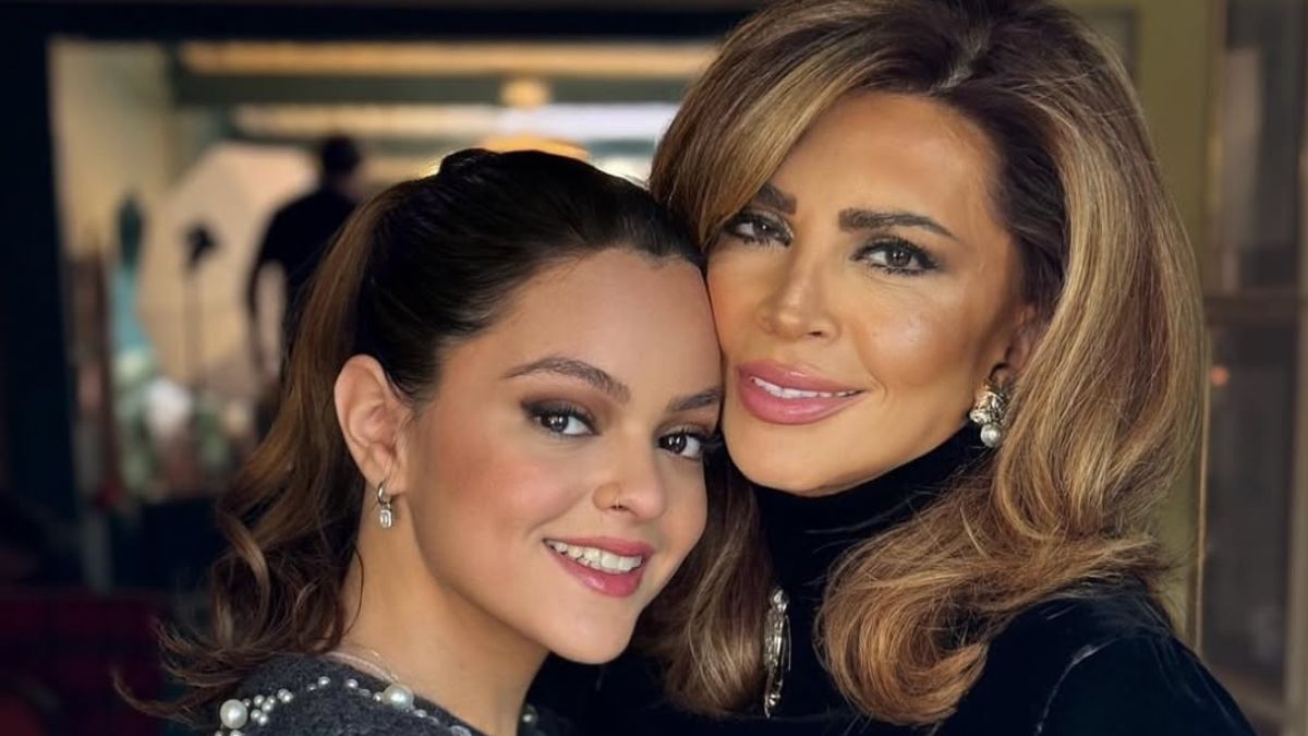 Μιμή Ντενίση: Ποζάρει με την κόρη της και κάνει απολογισμό για το 2025