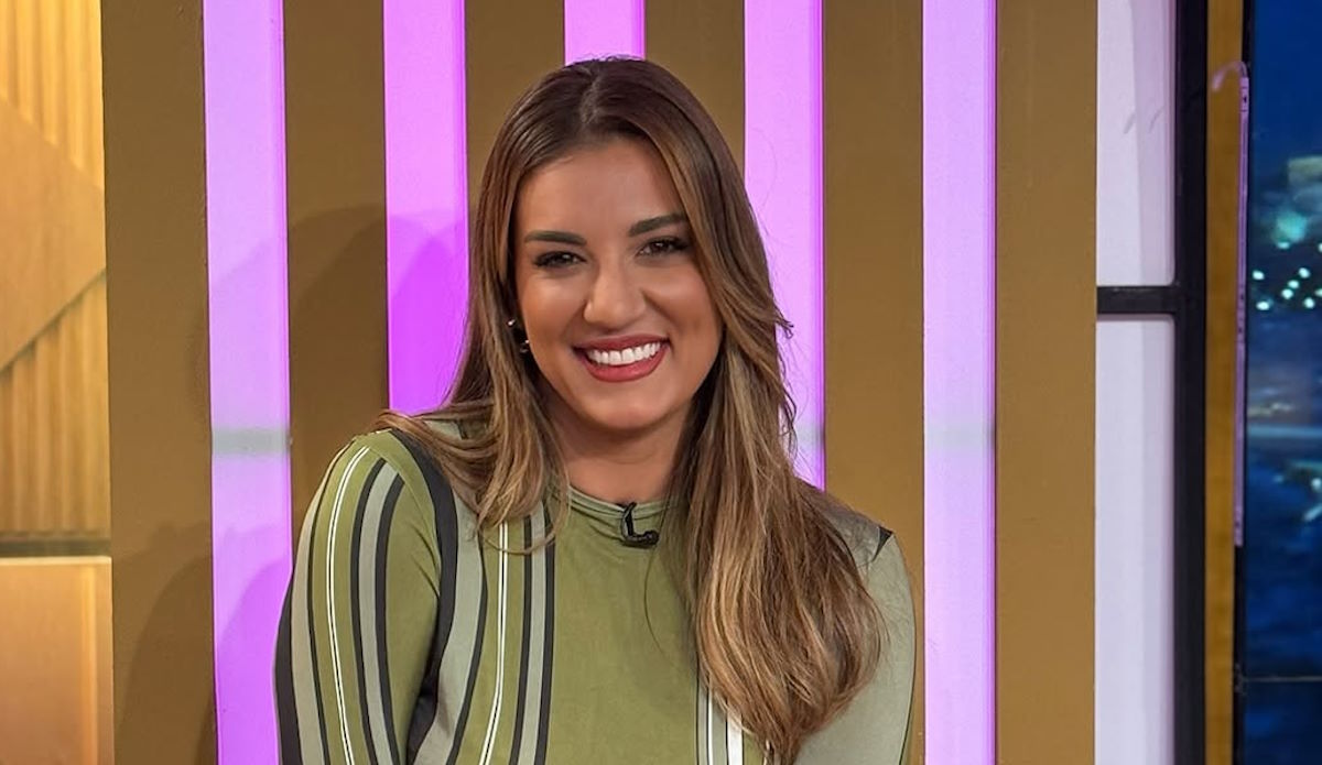 Ελίνα Παπίλα: Η έκπληξη που της έκαναν για τα γενέθλιά της στο πλατό του Real View