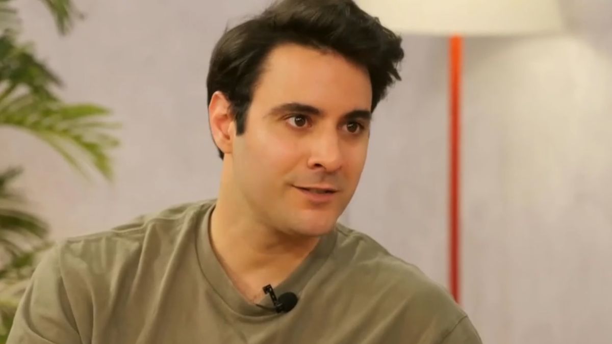 Ίαν Στρατής για την κόρη του: «Ένα τραγούδι που της λέω για να κοιμηθεί είναι το…»