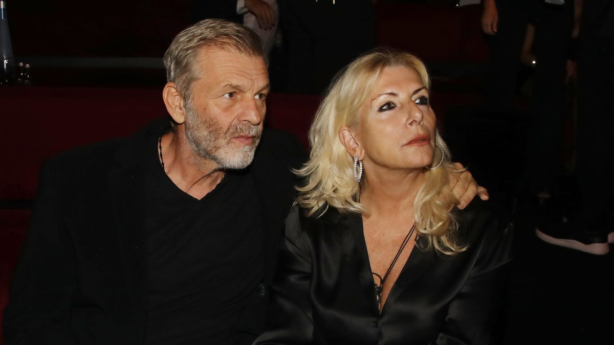 Ιζαμπέλα Αρβανίτη-Απόστολος Γκλέτσος: Διασκέδασαν μαζί στον Χρήστο Μάστορα και τον Αντώνη Ρέμο