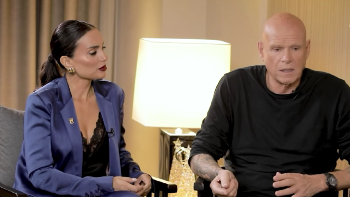 Koινή συνέντευξη για τον Τζώνη Καλημέρη και την Ελπίδα Ιακωβίδου: «Η διαφορά ηλικίας είναι απλά νούμερα»