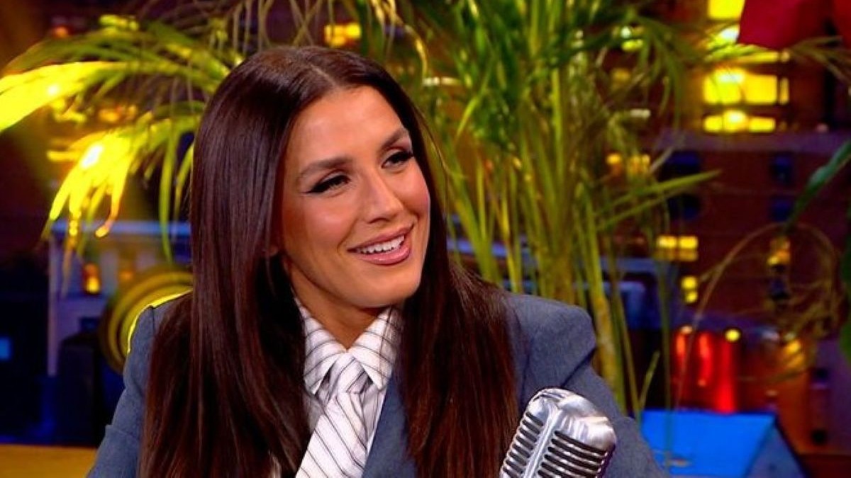 Iουλία Καλλιμάνη: H δημόσια εξομολόγηση  για το επεισόδιο στα μπουζούκια – «Δεν μετανιώνω γενικά στη ζωή μου, αλλά ήταν κακιά στιγμή. Στεναχωρήθηκα…»