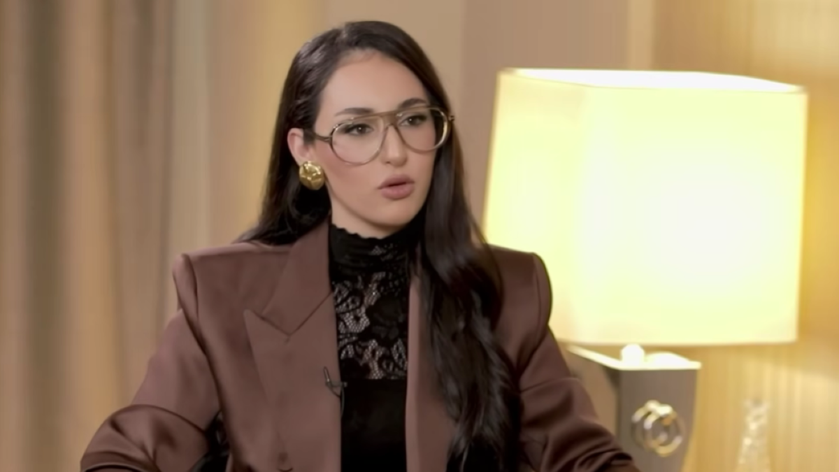 Klavdia: O χωρισμός από τον Oge και τα σχόλια του Γιώργου Λιάγκα – «Στην τηλεόραση χρειαζόμαστε νούμερα και πρέπει να προκαλέσουμε…»