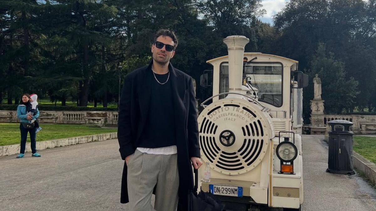 Κωνσταντίνος Αργυρός: Το καρουζέλ φωτογραφιών από την απόδραση στη Ρώμη