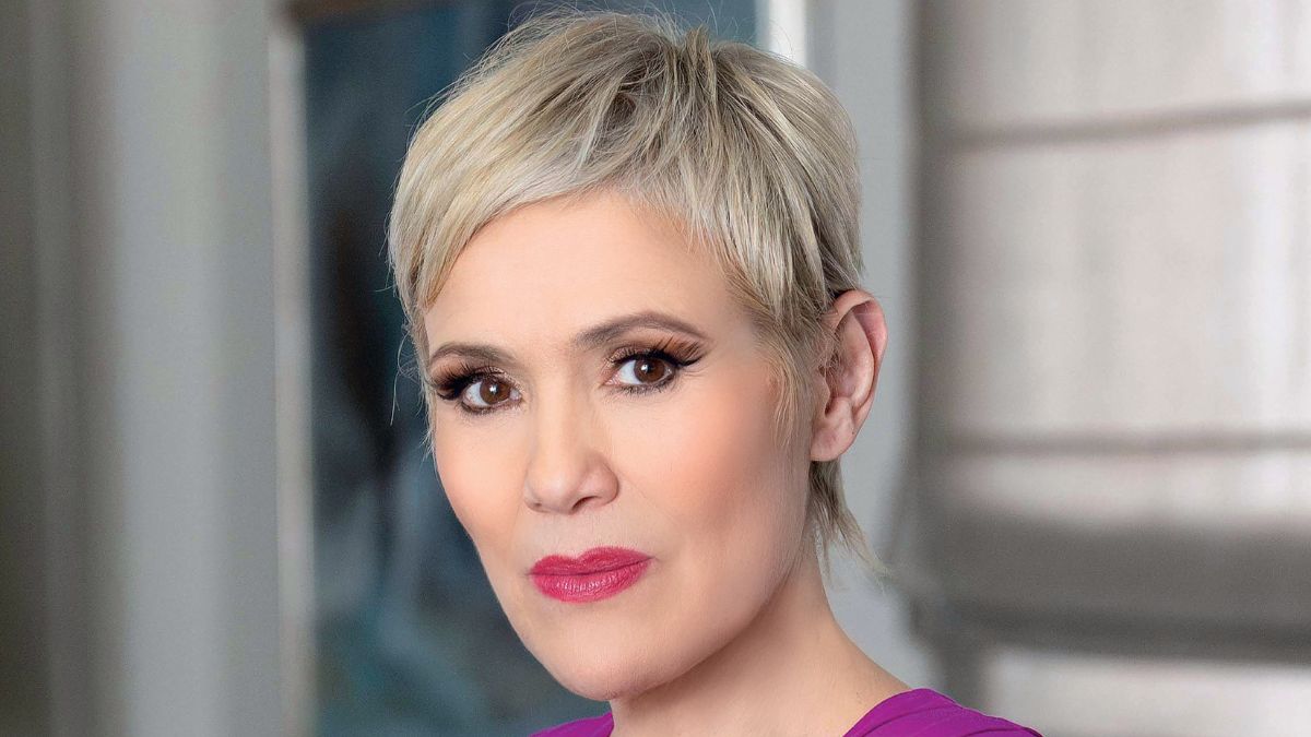 Κωνσταντίνα Μιχαήλ: «Ανακάλυψα το λεγόμενο “yotox”, όπου η yoga προσώπου έχει το εφέ botox»