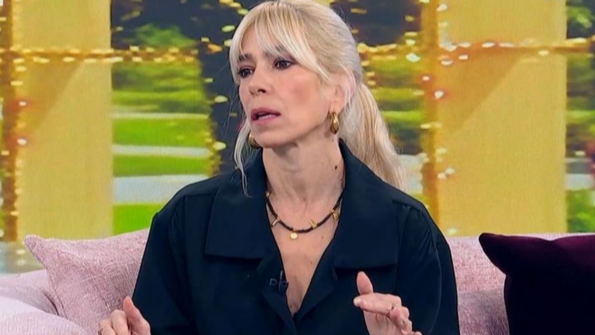 Μυρτώ Αλικάκη: «Σε όλες σχεδόν τις σχέσεις γονιών-παιδιών, ευθύνονται οι γονείς»