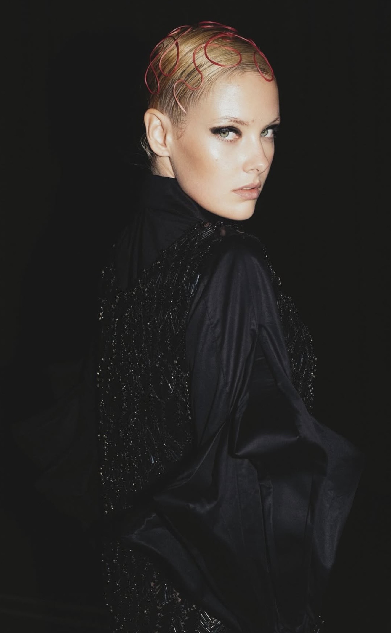 H νικήτρια του gntm με graphic eyeliner