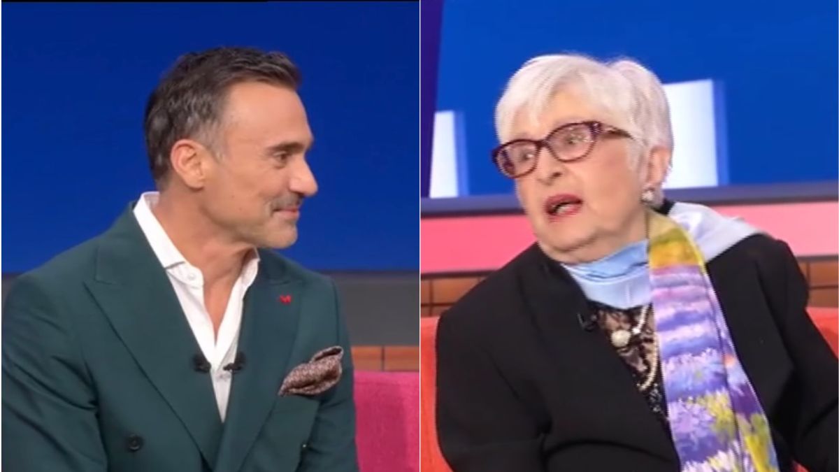 Στο Παρά Πέντε: Η είσοδος της «Θεοπούλας» και η συγκίνηση Καπουτζίδη – «Έχω θλίψη μέσα μου γιατί έχω χάσει την Σόφη»