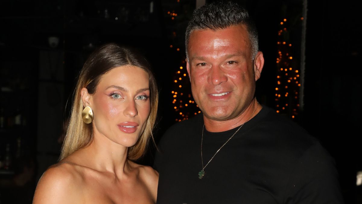 Κώστας Σόμμερ – Βαλεντίνη Παπαδάκη: Γενέθλια για την κόρη τους και η τούρτα- «έκπληξη» που ετοίμασαν!