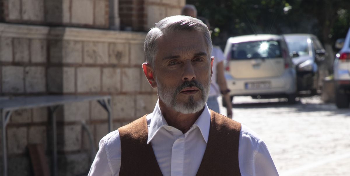 Σταύρος Ζαλμάς: «Έχω πληγωθεί από έρωτες αλλά πάντα συνέχιζα να ελπίζω σε κάτι καλύτερο»