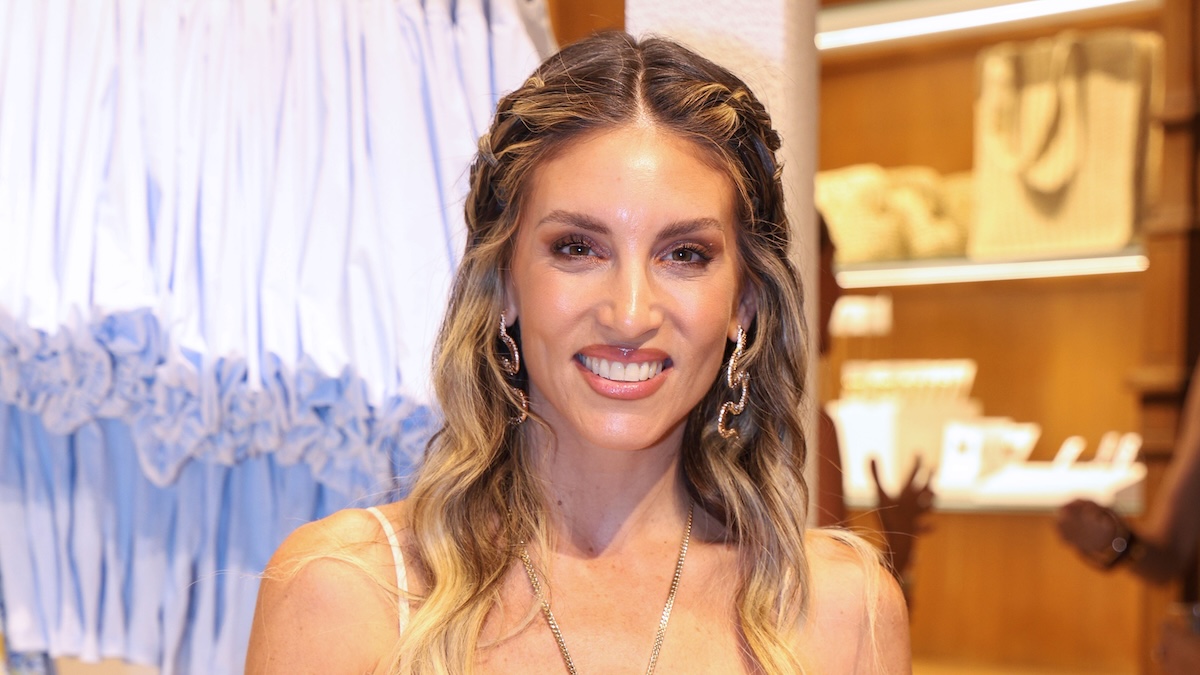 Αθηνά Οικονομάκου: «Δεν ξέρω ποιος διέρρευσε τον γάμο μου και δεν θα ψάξω να βρω»