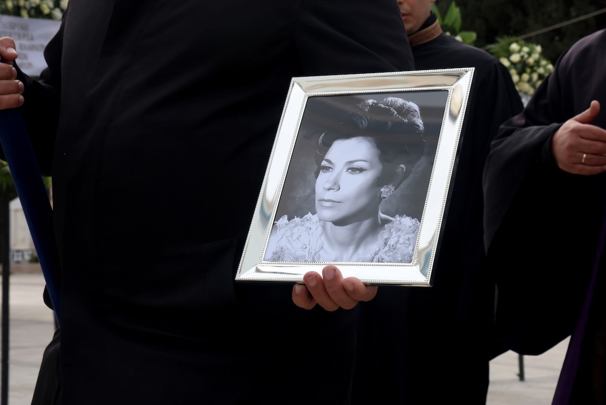 Το τελευταίο «αντίο» στη Μέλπω Ζαρόκωστα