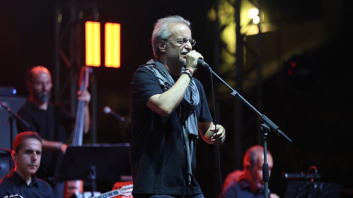 Μίλτος Πασχαλίδης: «Στη μάχη μου με την κατάθλιψη, ο Γιώργος Νταλάρας με έπαιρνε τηλέφωνο ενώ ήμασταν συνεργάτες»