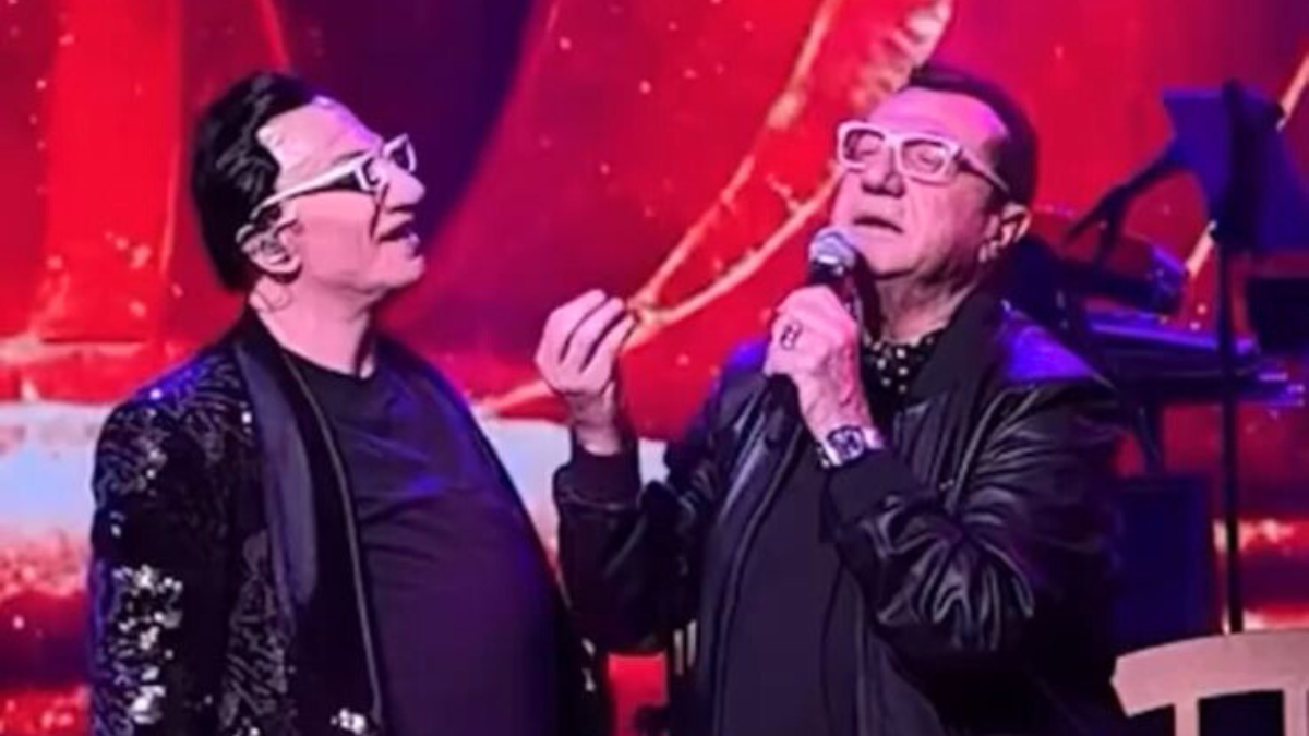 Τάκης Ζαχαράτος – Λευτέρης Πανταζής: Δυνατή στιγμή στη σκηνή