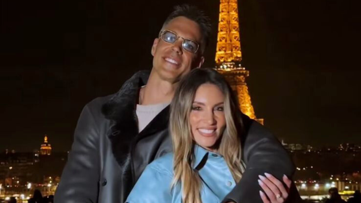 Αθηνά Οικονομάκου – Μπρούνο Σερέλα: Παριζιάνικο φλερτ με φόντο τον Πύργο του Άιφελ