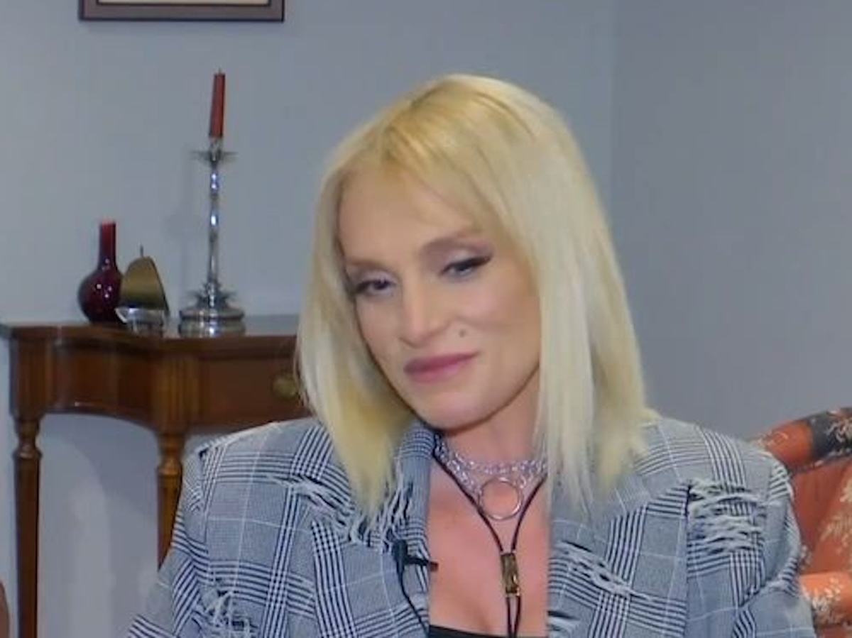 Ελεονώρα Ζουγανέλη: «Με τον Νίκο Συρίγο έχουμε πράγματα να ανακαλύψουμε ο ένας για τον άλλον – Αυτό μας κρατάει μαζί»