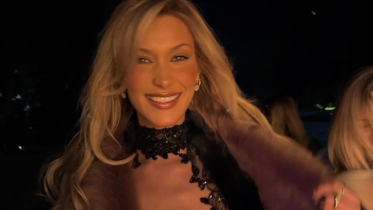 Θεραπεία με Ραδιοσυχνότητες και LED Φως: Το Μυστικό Λάμψης της Μπέλα Χαντίντ