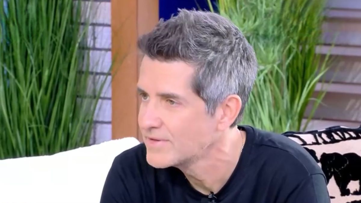 Φοίβος: «Έχουν πει ότι έχω ένα υπόγειο με 15 άτομα και τους βασανίζω – Περιοδικό είχε πρωτοσέλιδο ότι είμαι σατανιστής»