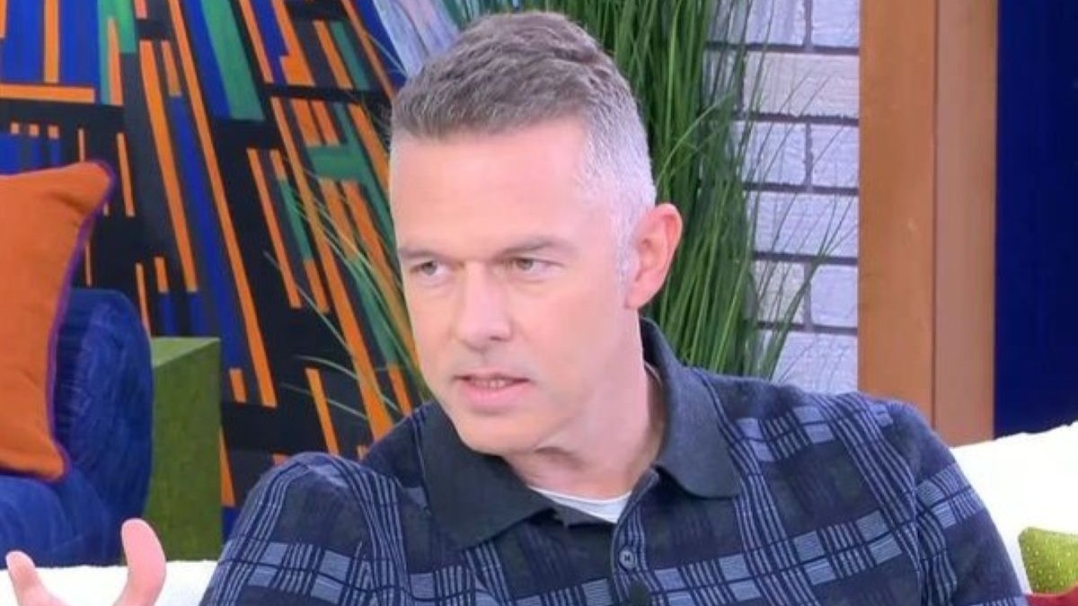 Χρήστος Λούλης για Έμιλυ Κολιανδρή: «Δουλεύουμε πολύ. Δεν είναι κάθε μέρα πάρτι η ζωή»