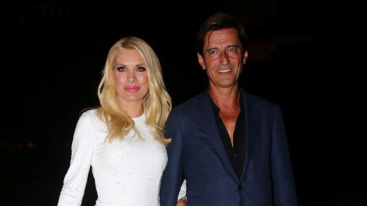 Η Ελένη Μενεγάκη έκανε unfollow τον Θοδωρή Κουτσογιαννόπουλο