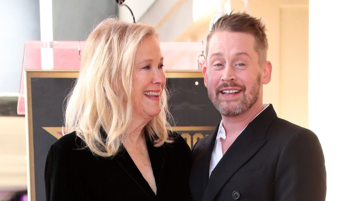 Συγκινεί ο Μακόλεϊ Κάλκιν για τoν θάνατο της Κάθριν Ο’Χάρα: «Μαμά… Νόμιζα ότι είχαμε χρόνο»