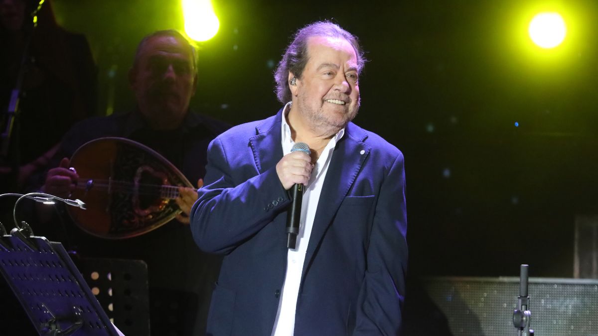 Γιάννης Πάριος για Χάρη Βαρθακούρη: «Θα αρχίσουν να λένε “εντάξει, σαν τον Πάριο δεν είναι”. Είναι, όμως, καλύτερος»