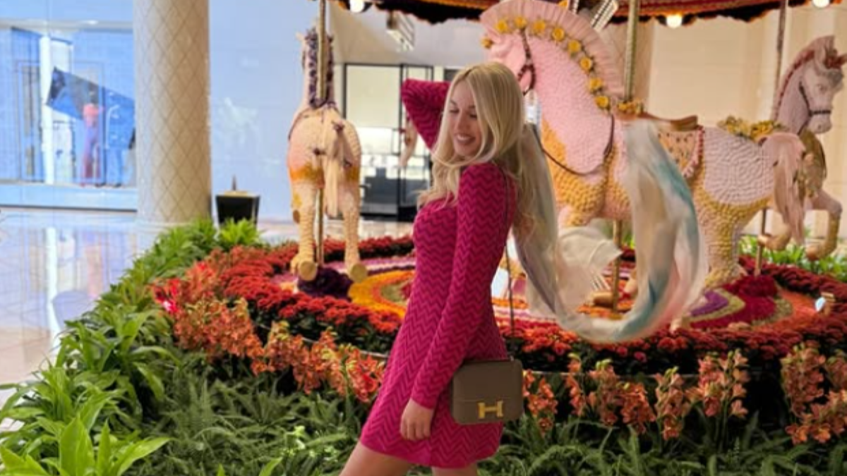 Κωνσταντίνα Σπυροπούλου: Στιγμές καθημερινότητας και ευγνωμοσύνης – «Δυο μικρά χέρια που μου θυμίζουν τι έχει πραγματική αξία»